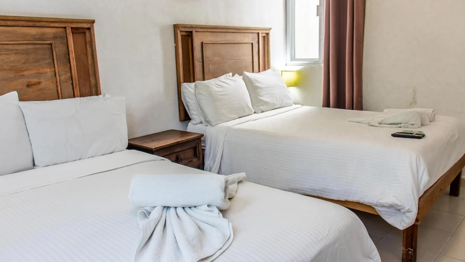 Apart Hotel Casaejido Плая-дель-Кармен 2*,